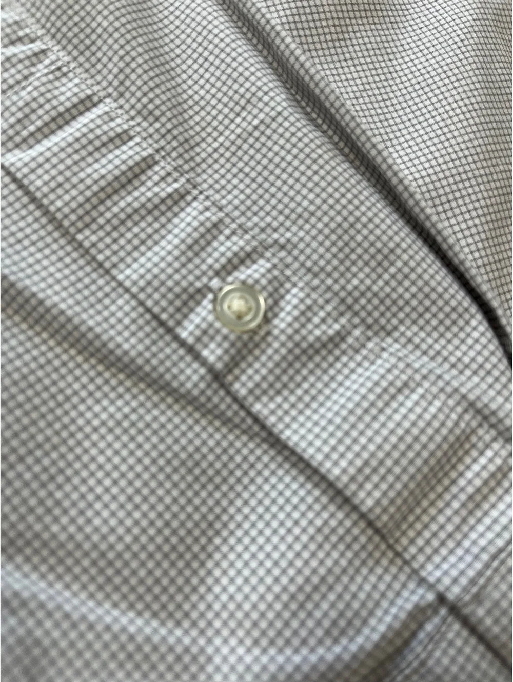 Medium Banana Republic long sleeved button up dress shirt